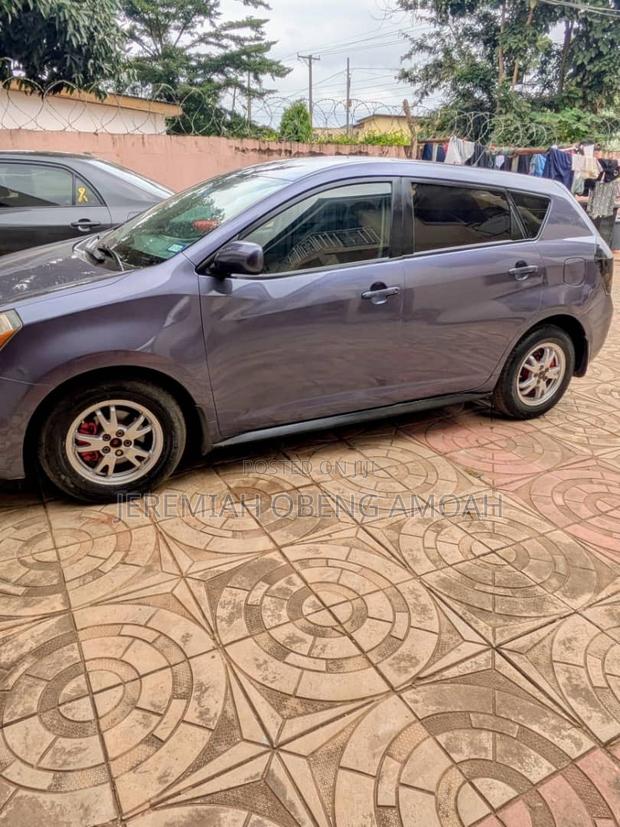 Pontiac Vibe 2009 Gray