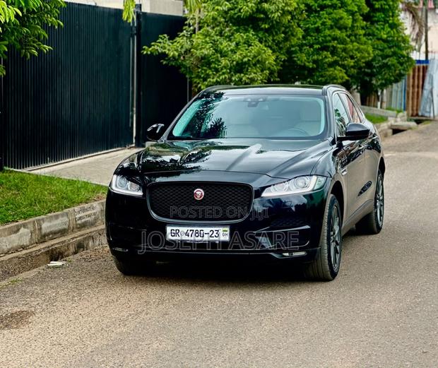 Jaguar XE 2018 Black