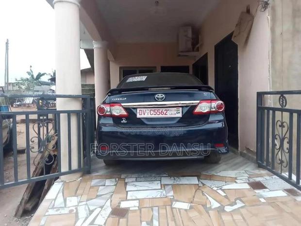 Toyota Corolla S 4dr Sedan (1.8L 4cyl 4A) 2013 Purple