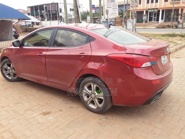 Hyundai Elantra 2013 Brown