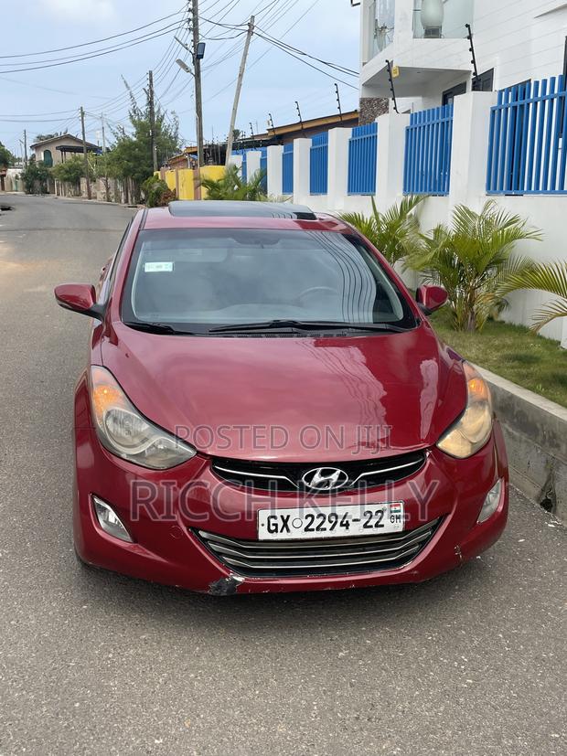 Hyundai Elantra Limited Sedan FWD (1.8L 4cyl 6A) 2013 Red