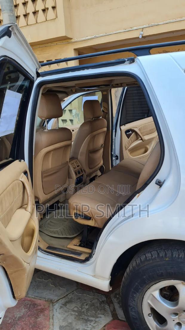 Mercedes-Benz M Class 2002 White