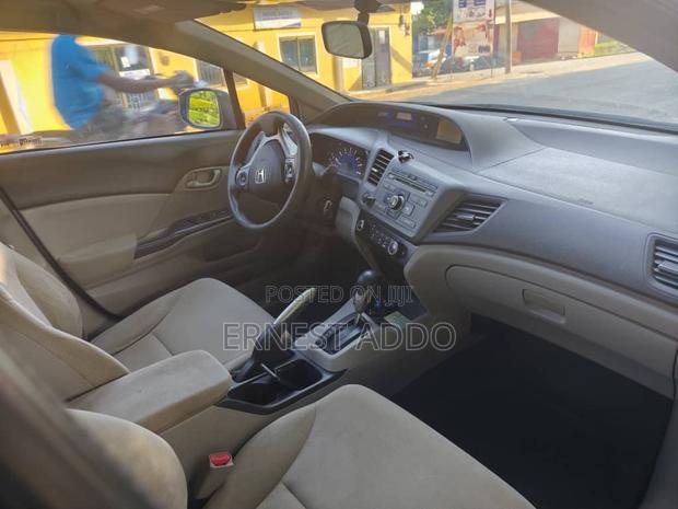 Honda Civic Sedan LX 2013 Gray
