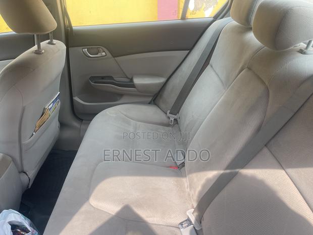 Honda Civic Sedan LX 2013 Gray