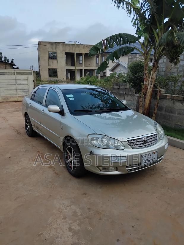 Toyota Corolla Altis 2006 Beige