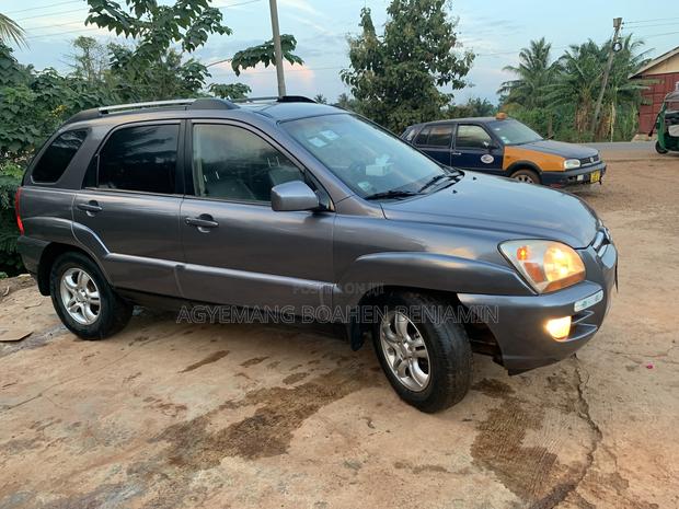 Kia Sportage Base 4dr FWD (2.4L 4cyl 6M) 2013 Gray