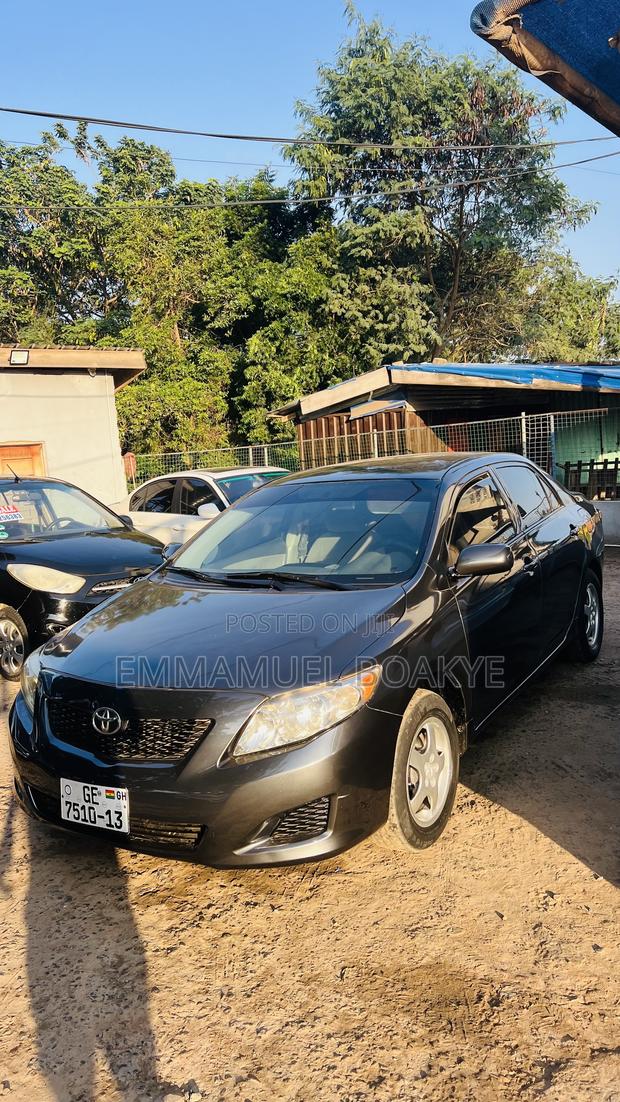 Toyota Corolla 2009 Gray