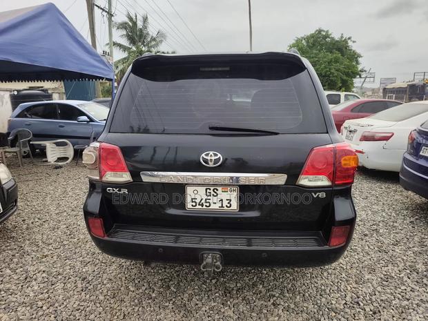 Toyota Land Cruiser 2013 Black