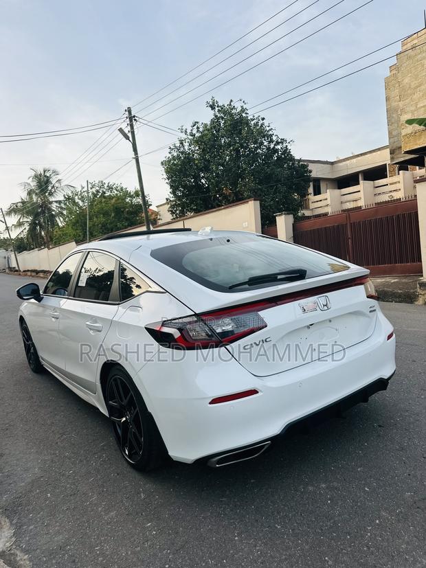 Honda Civic Sport Touring 2022 White