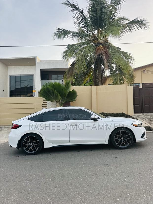 Honda Civic Sport Touring 2022 White