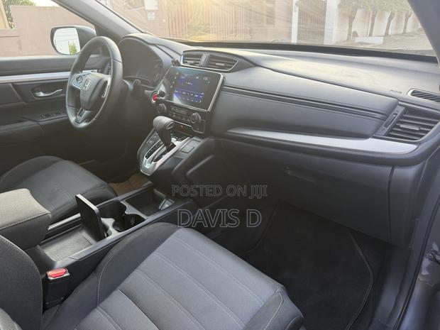 Honda CR-V LX AWD 2019 Gray