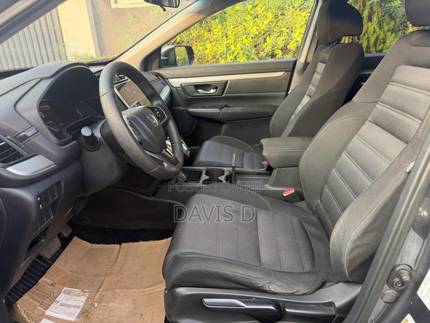 Honda CR-V LX AWD 2019 Gray