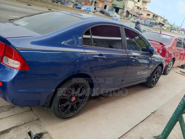 Honda Civic 2008 Blue