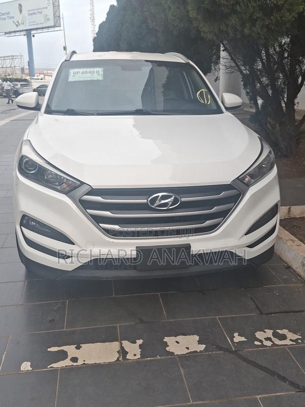 Hyundai Tucson 2018 White