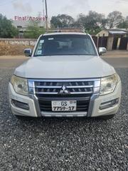 Mitsubishi Pajero 2017 Off white for sale
