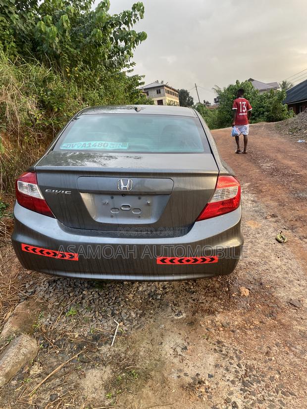 Honda Civic 2011 Gray