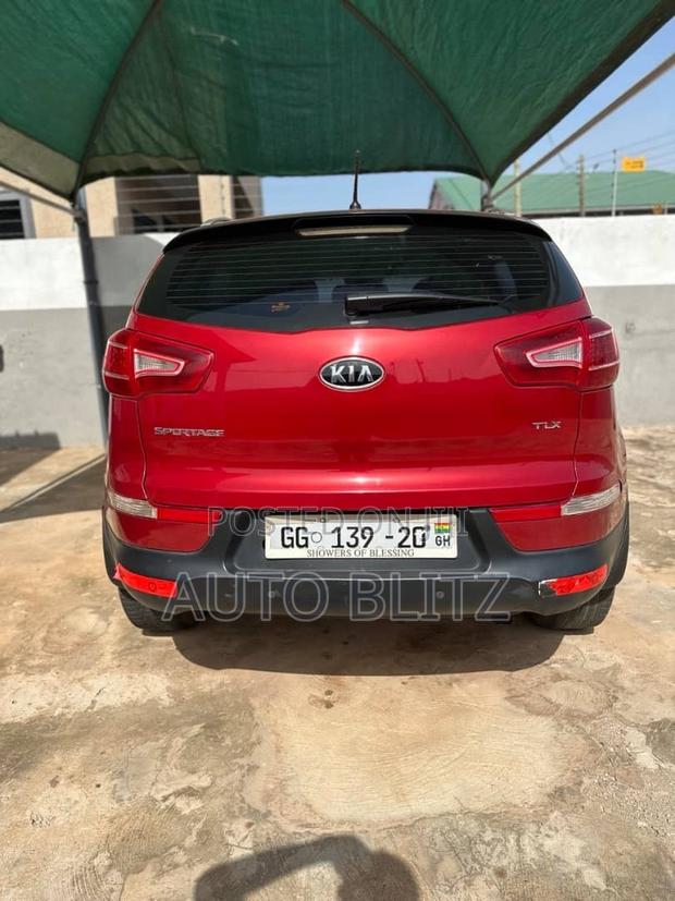 Kia Sportage 2012 Red