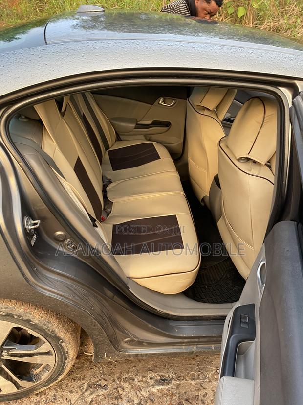 Honda Civic 2011 Gray