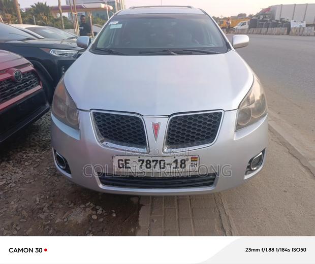Pontiac Vibe 2010 Silver