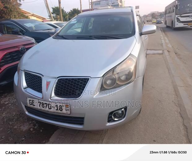 Pontiac Vibe 2010 Silver