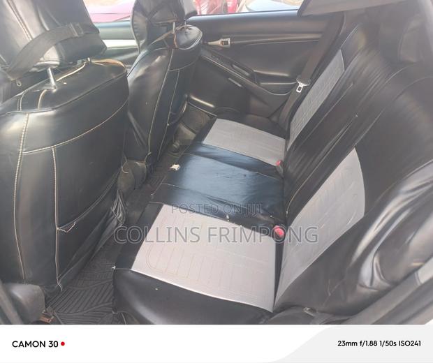Pontiac Vibe 2010 Silver