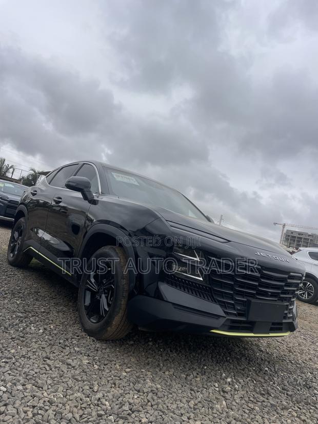 Jetour Dashing 2025 Black