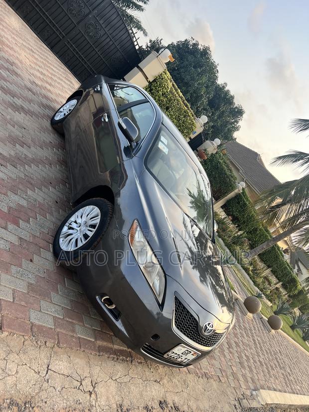 Toyota Camry 2007 Gray