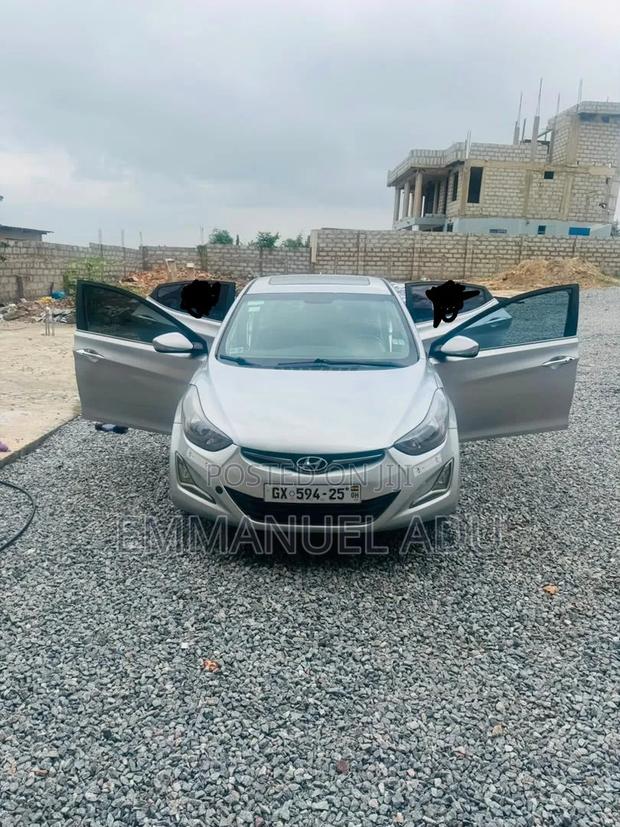 Hyundai Elantra 2014 Silver