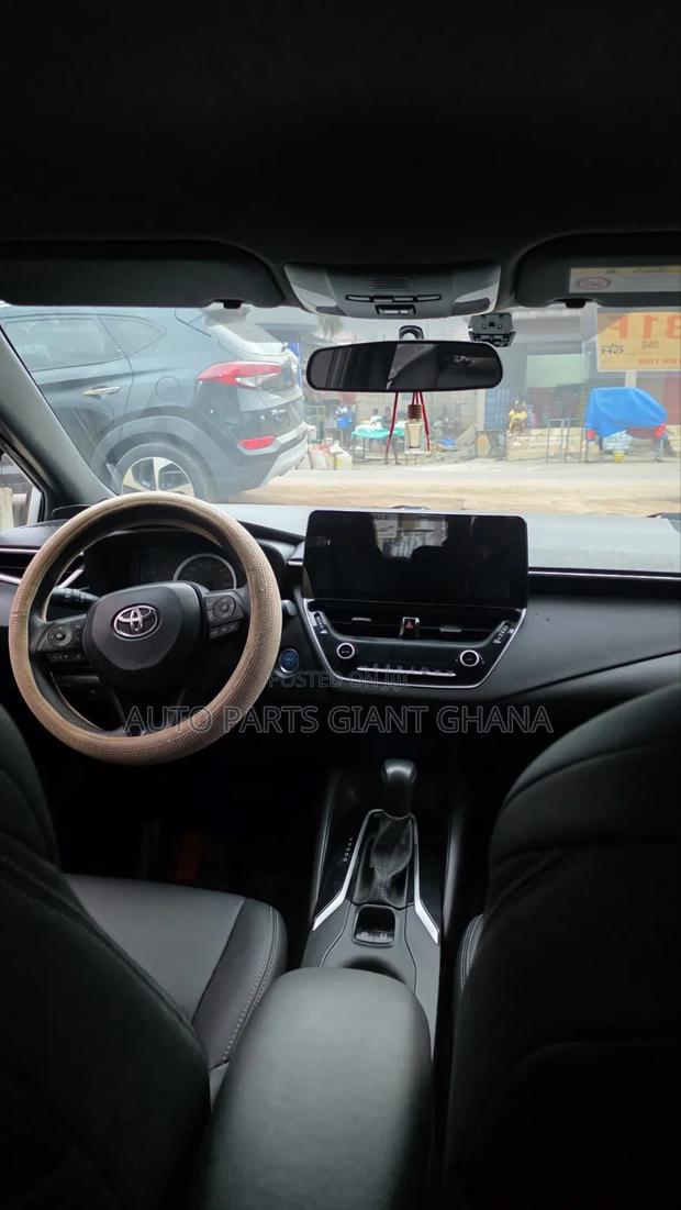 Toyota Corolla 2021 Silver