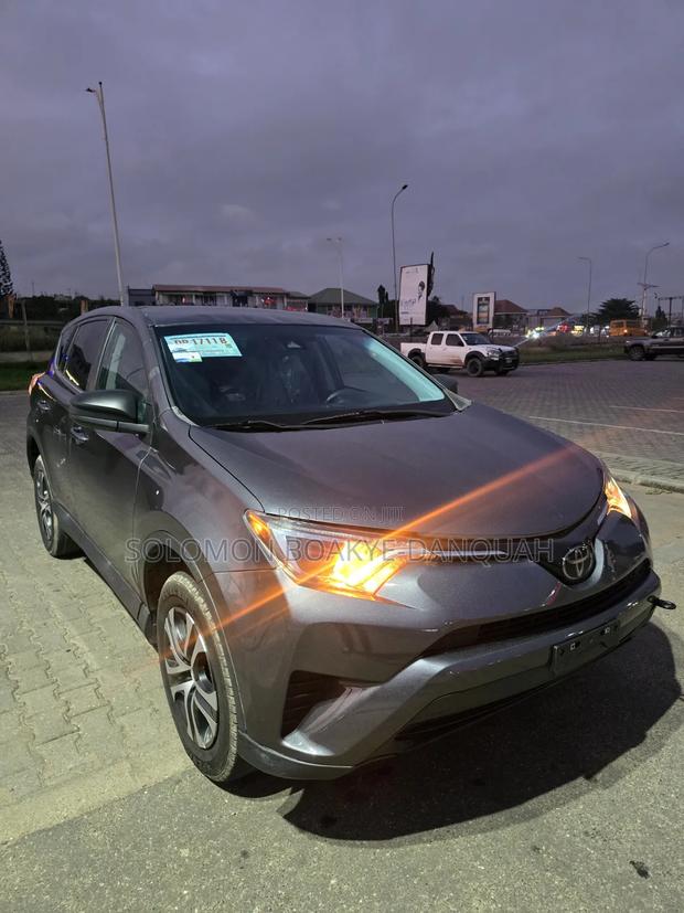 Toyota RAV4 2018