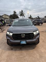 Honda Pilot EX-L 8 Passenger AWD 2023 Gray for sale