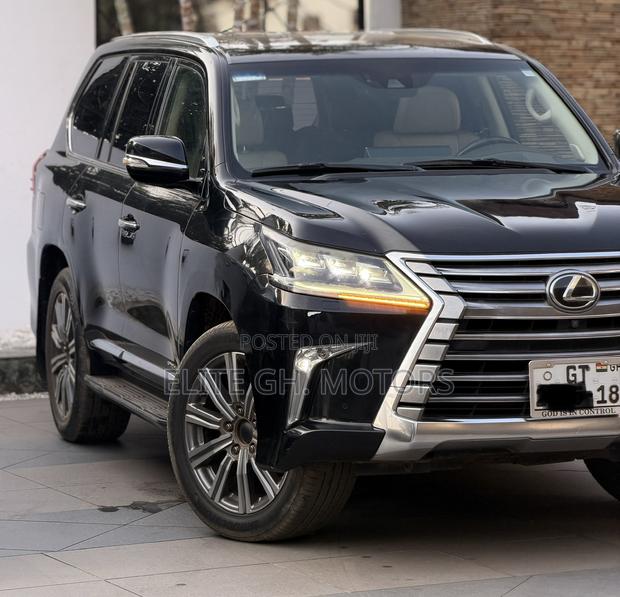 Lexus LX 570 AWD 2017 Black