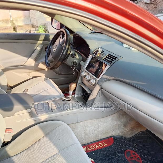 Toyota Camry 2011 Red