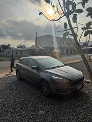 Ford Focus SE 4dr Hatchback (2.0L 4cyl 5M) 2015 Black for sale