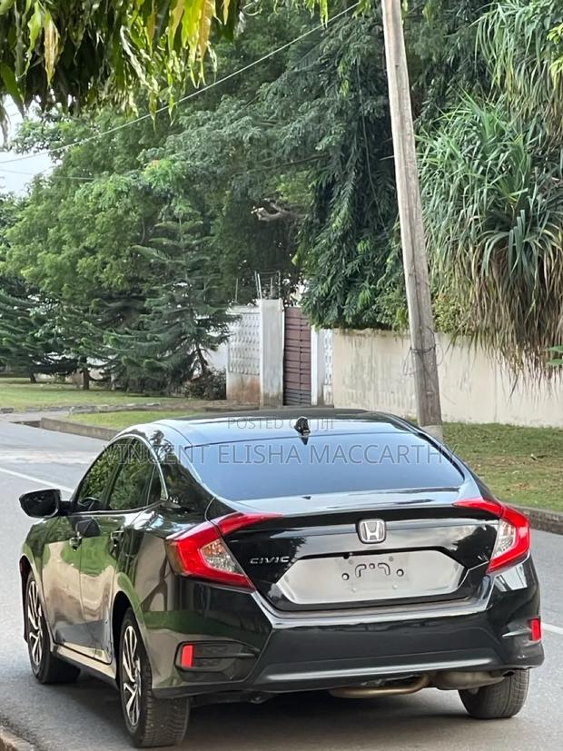 Honda Civic 2018 Black