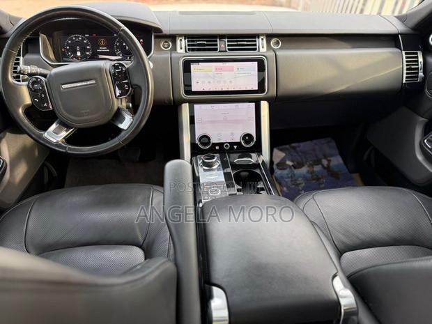 Land Rover Range Rover 3.0L Supercharged HSE 2018 White