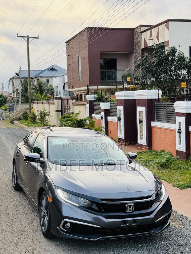 Honda Civic EX Sedan 2019 Gray