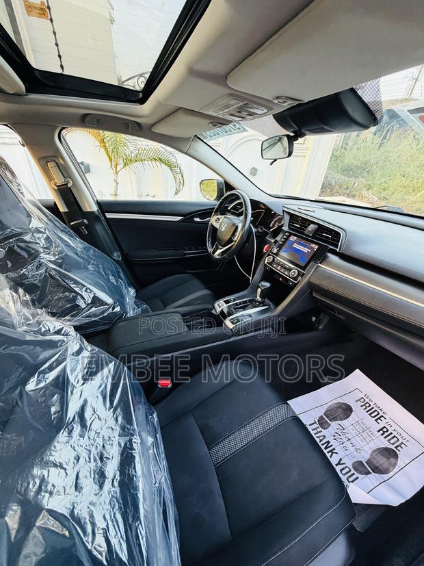 Honda Civic EX Sedan 2019 Gray