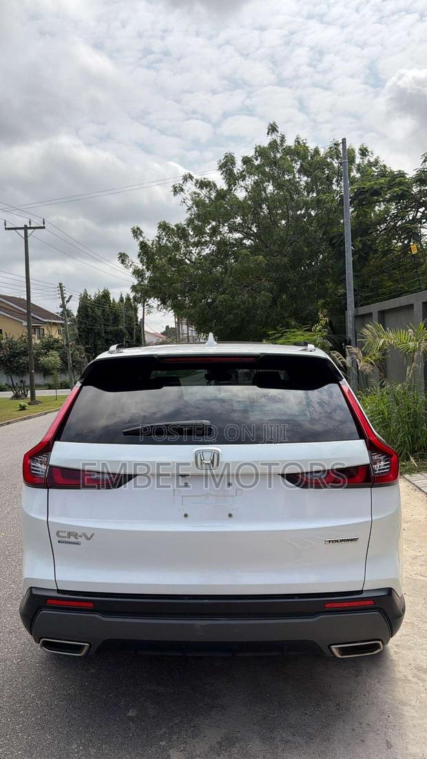 Honda CR-V 2024 White