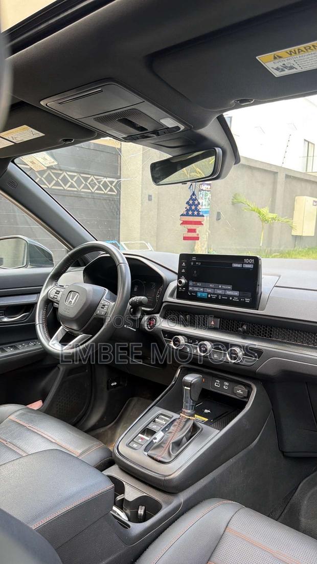 Honda CR-V 2024 White