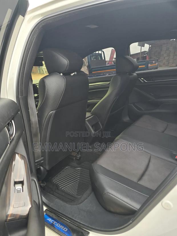 Honda Accord 2019 White