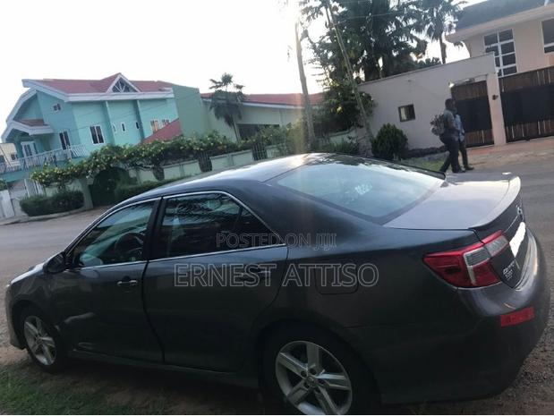 Toyota Camry 2014 Gray