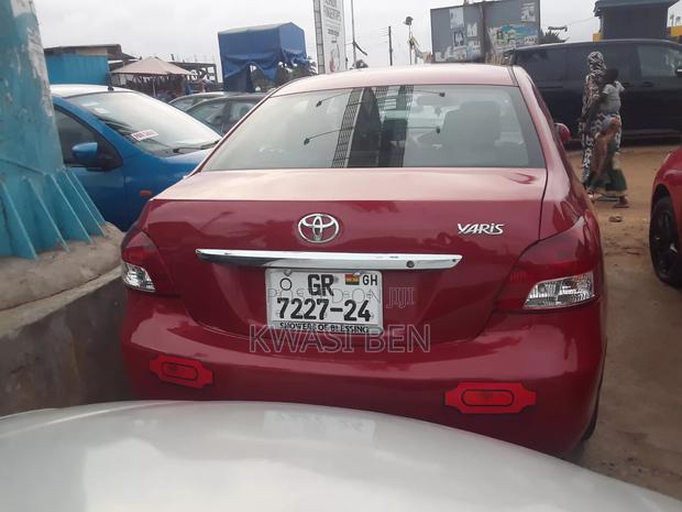 Toyota Yaris 2010 Red