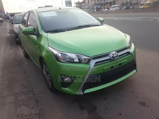 Toyota Yaris 2014 Green