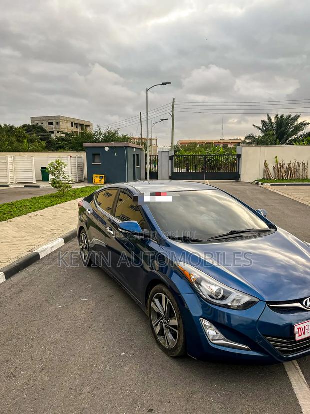 Hyundai Elantra 2016 Blue