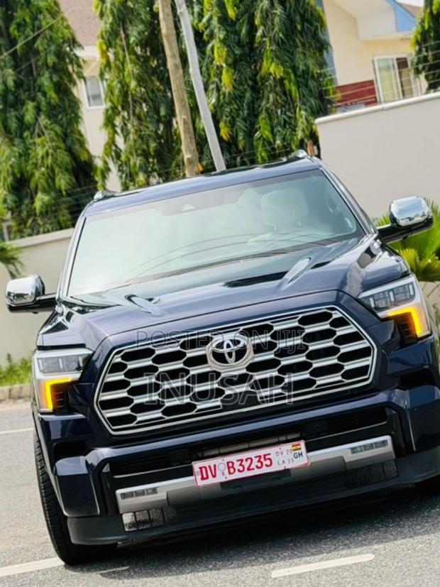Toyota Sequoia Capstone 4WD 2023 Black