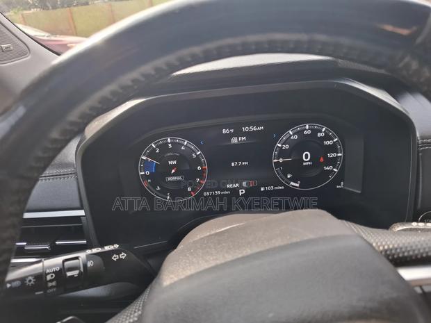 Mitsubishi Outlander 2024 Brown