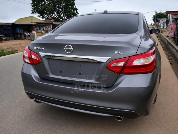 Nissan Altima 2016 Gray