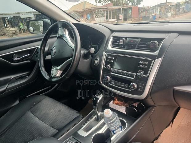 Nissan Altima 2016 Gray
