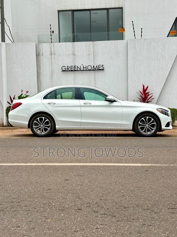 Mercedes-Benz C300 Luxury 4Matic Sedan AWD (2.0L 4cyl 7A) 2016 White